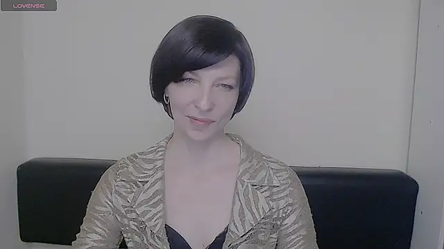 Snapshot of _AngeliaFlow_ chatting on 02/18/25, 10:49 AngeliaFlow online show from 02/18/25, 10:49