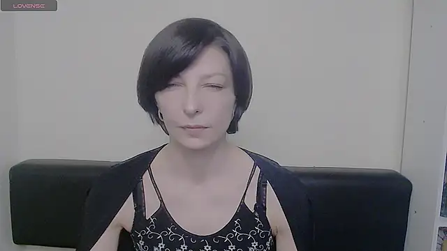 Snapshot of _AngeliaFlow_ chatting on 02/19/25, 07:39 AngeliaFlow online show from 02/19/25, 07:39