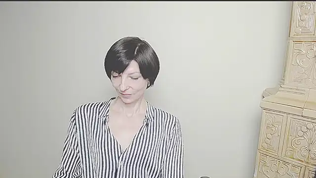 Snapshot of _AngeliaFlow_ chatting on 03/11/25, 10:18 AngeliaFlow online show from 03/11/25, 10:18