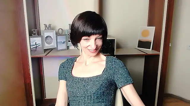 Snapshot of _AngeliaFlow_ chatting on 09/22/25, 06:48 AngeliaFlow online show from 09/22/25, 06:48
