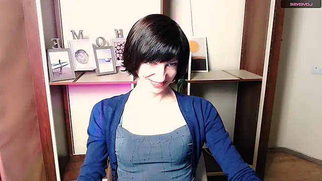  AngeliaFlow  online show from 10/28/25, 07:23