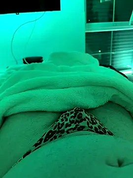 latexmarco online show from 11/24/25, 02:22