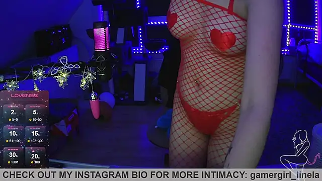 Snapshot of Gamergirl-Linela chatting on 11/02/25, 05:21 Gamergirl-Linela online show from 11/02/25, 05:21