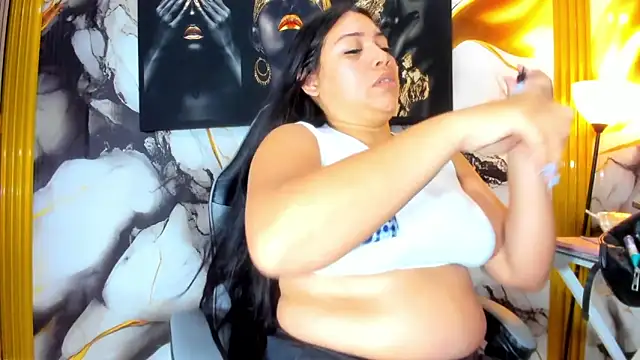 Sophia Brunett online show from 11/13/25, 11:53