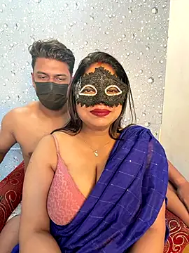 Snapshot of busy_kolkata chatting on 10/10/25, 05:06 busy kolkata online show from 10/10/25, 05:06