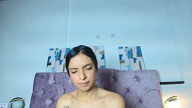 Skye Moore online show from 09/25/25, 11:58