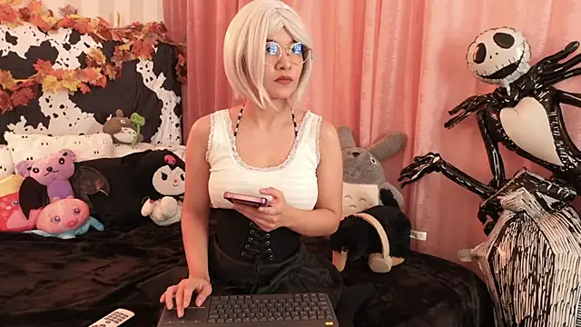 NataliaNovak online show from 10/10/25, 12:26