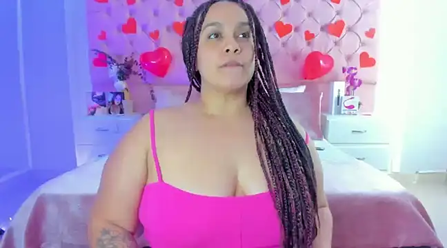 Snapshot of KourtneyEvans chatting on 02/19/25, 05:16 KourtneyEvans online show from 02/19/25, 05:16