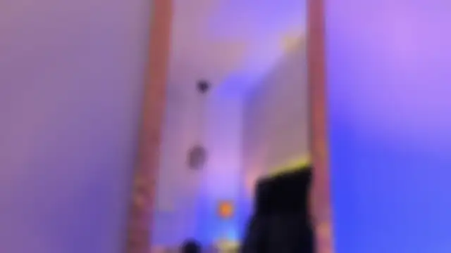  michonne  online show from 10/25/25, 08:47