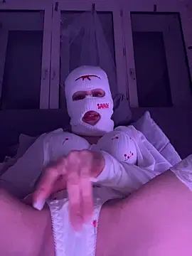 Snapshot of Daria-maus24 chatting on 02/08/25, 06:44 Daria-maus24 online show from 02/08/25, 06:44