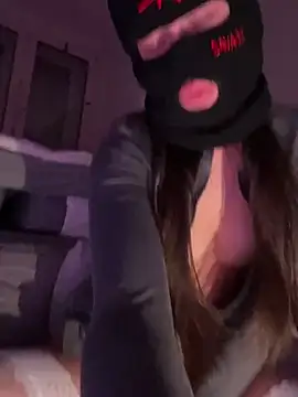 Snapshot of Daria-maus24 chatting on 02/16/25, 06:54 Daria-maus24 online show from 02/16/25, 06:54