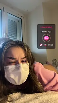 Snapshot of Daria-maus24 chatting on 03/16/25, 05:28 Daria-maus24 online show from 03/16/25, 05:28