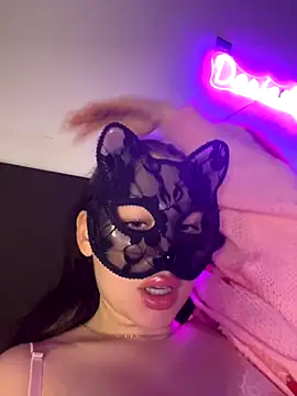 Snapshot of Daria-maus24 chatting on 11/14/25, 02:49 Daria-maus24 online show from 11/14/25, 02:49