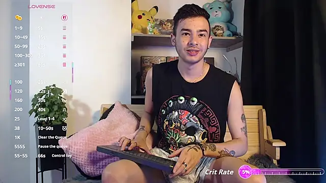 kyle clint07 online show from 10/10/25, 06:40