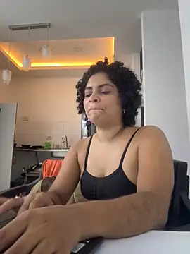 Tana latin online show from 10/16/25, 11:39