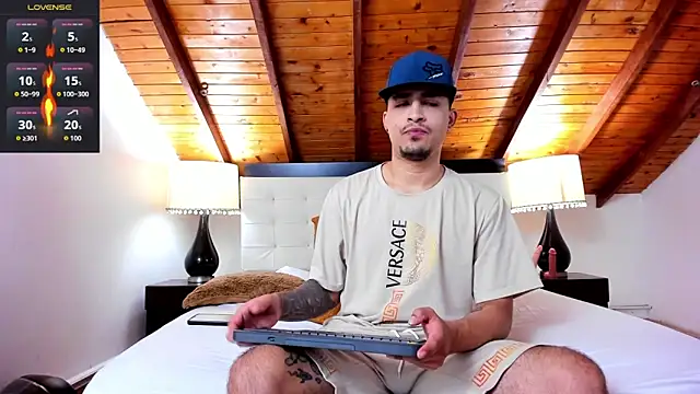 Sebastian Berne online show from 10/20/25, 07:25