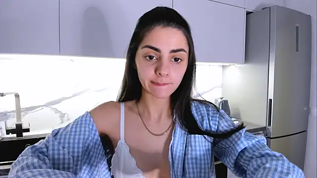 Snapshot of EmiliaZen chatting on 02/19/25, 02:34 EmiliaZen online show from 02/19/25, 02:34