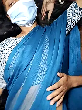 Snapshot of ritubhabi440 chatting on 10/16/25, 03:24 ritubhabi440 online show from 10/16/25, 03:24