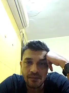 Snapshot of crazyfreaking chatting on 02/13/25, 10:54 crazyfreaking online show from 02/13/25, 10:54