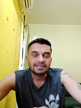 Snapshot of crazyfreaking chatting on 02/19/25, 09:06 crazyfreaking online show from 02/19/25, 09:06