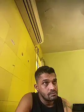 Snapshot of crazyfreaking chatting on 02/21/25, 10:07 crazyfreaking online show from 02/21/25, 10:07