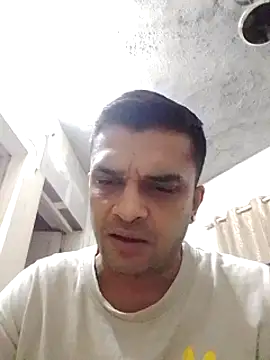 Snapshot of crazyfreaking chatting on 02/25/25, 10:07 crazyfreaking online show from 02/25/25, 10:07