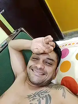 Snapshot of crazyfreaking chatting on 02/28/25, 09:23 crazyfreaking online show from 02/28/25, 09:23