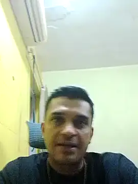 Snapshot of crazyfreaking chatting on 03/07/25, 09:17 crazyfreaking online show from 03/07/25, 09:17