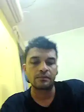 Snapshot of crazyfreaking chatting on 03/11/25, 05:35 crazyfreaking online show from 03/11/25, 05:35