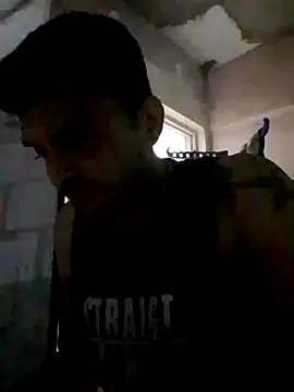 Snapshot of crazyfreaking chatting on 03/12/25, 07:49 crazyfreaking online show from 03/12/25, 07:49