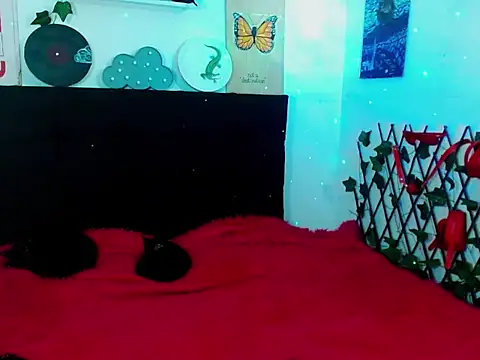 imcleo xoxo online show from 11/30/25, 10:58