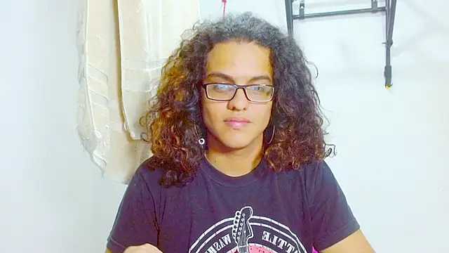 Diane blossom online show from 02/09/25, 03:34