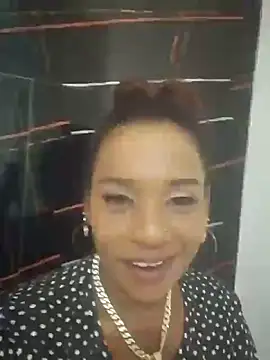 Snapshot of 1fiestyalpha chatting on 03/11/25, 06:00 1fiestyalpha online show from 03/11/25, 06:00