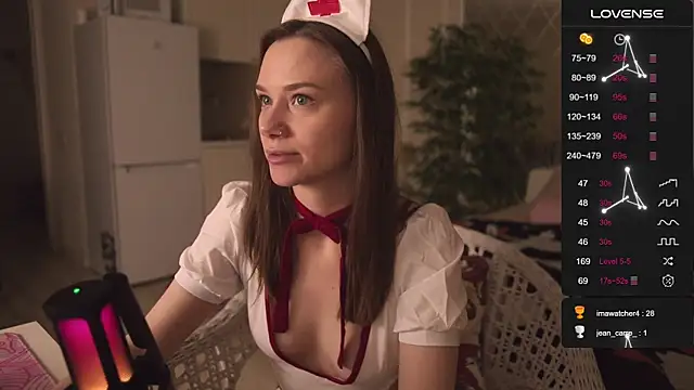 Snapshot of alexa_feels_ chatting on 11/01/25, 04:09 alexa feels online show from 11/01/25, 04:09