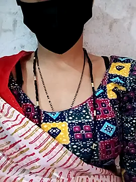 Snapshot of Barkha_Beri chatting on 02/25/25, 07:31 Barkha Beri online show from 02/25/25, 07:31