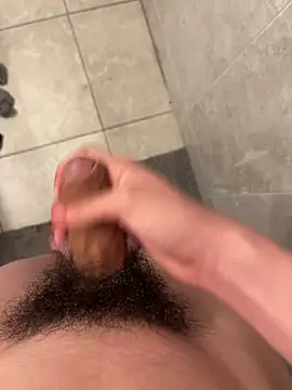 zay 01 online show from 10/16/25, 08:37