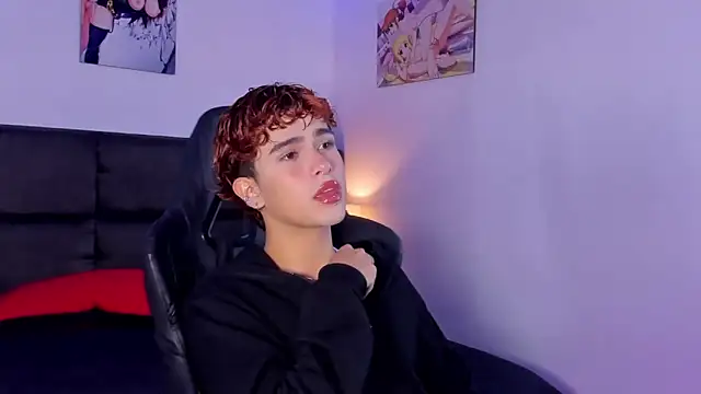 Aiiden 15 online show from 09/11/25, 12:05