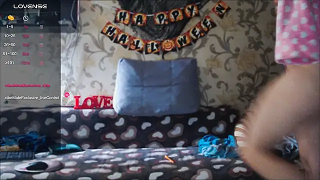 JennyStormy online show from 10/20/25, 07:31