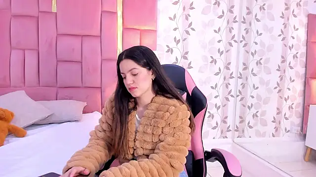 ArianaFranco online show from 10/11/25, 01:09