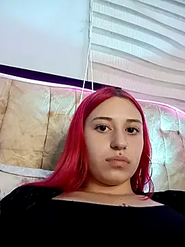 Snapshot of sweet_karma__ chatting on 02/20/25, 01:46 sweet karma online show from 02/20/25, 01:46