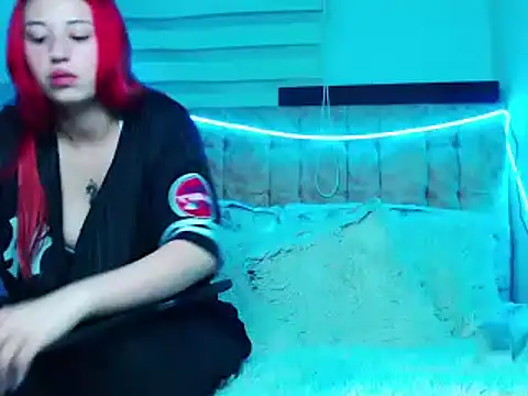 Snapshot of sweet_karma__ chatting on 02/24/25, 01:02 sweet karma online show from 02/24/25, 01:02