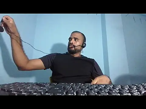 YOX22 online show from 03/11/25, 05:16