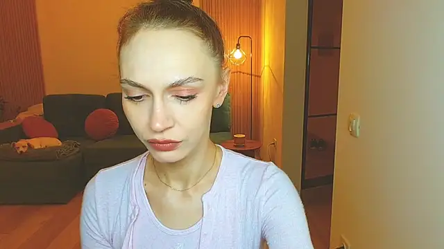 Lady Sunshine  online show from 11/18/25, 08:08