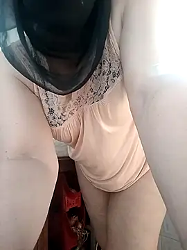 nouhaty online show from 11/04/25, 10:14