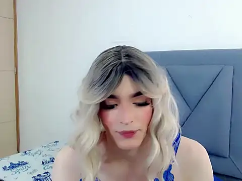 dominic 00 online show from 11/09/25, 08:40