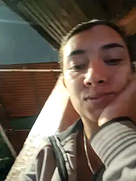 Robin H00t online show from 10/02/25, 02:40