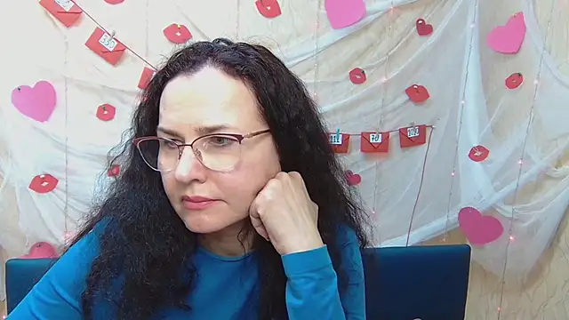 Snapshot of Miroslava_Happi chatting on 02/12/25, 09:10 Miroslava Happi online show from 02/12/25, 09:10