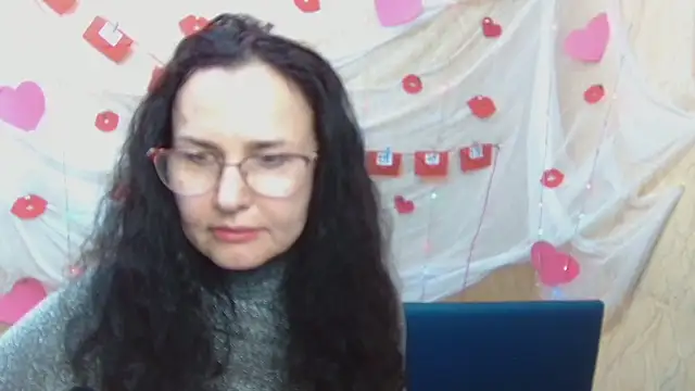 Snapshot of Miroslava_Happi chatting on 02/21/25, 09:34 Miroslava Happi online show from 02/21/25, 09:34