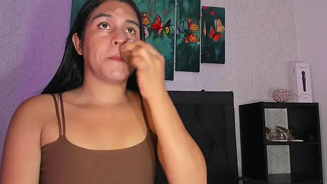 Snapshot of Selena_fox7 chatting on 10/14/25, 03:40 Selena fox7 online show from 10/14/25, 03:40