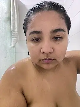 emyrose2 online show from 03/07/25, 03:08
